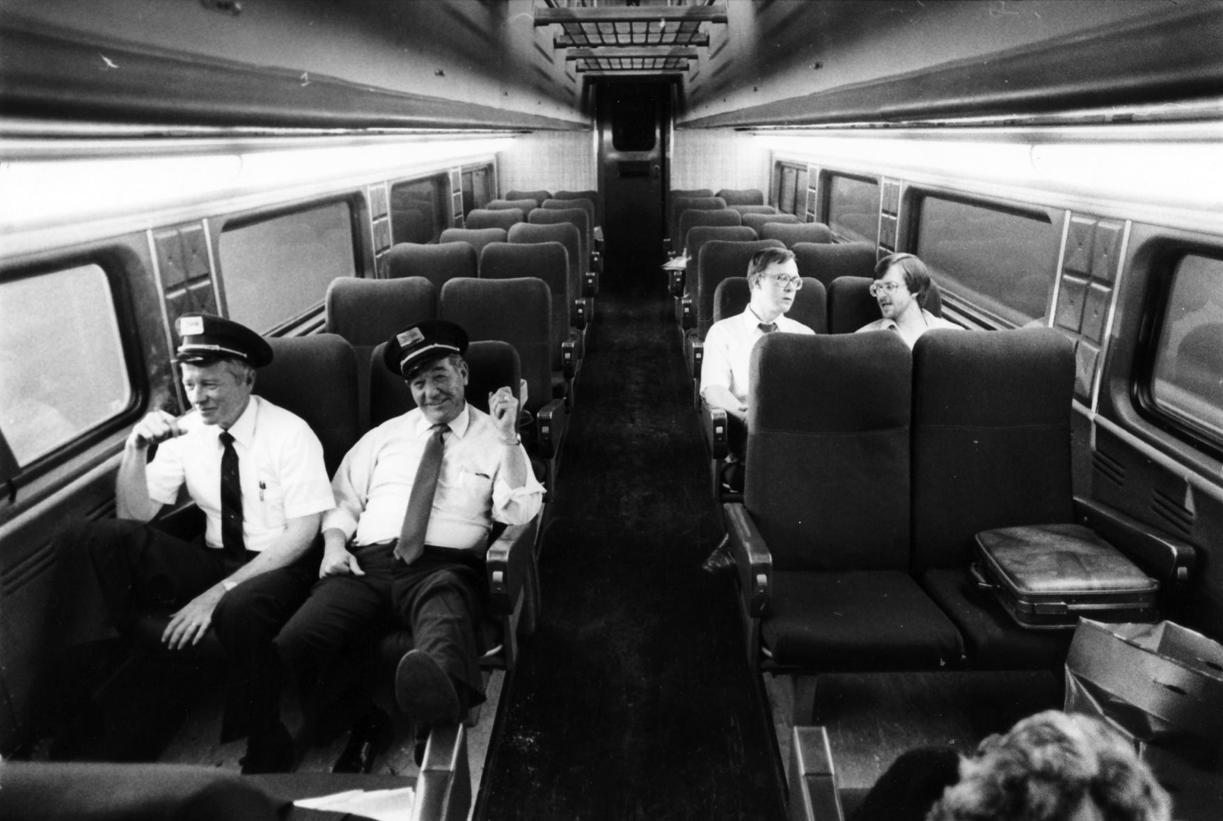 Amtrak passenger-7 1983.jpg